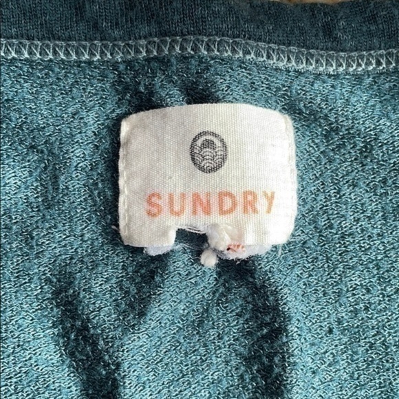 Sundry small lightweight sweater - Picture 3 of 6